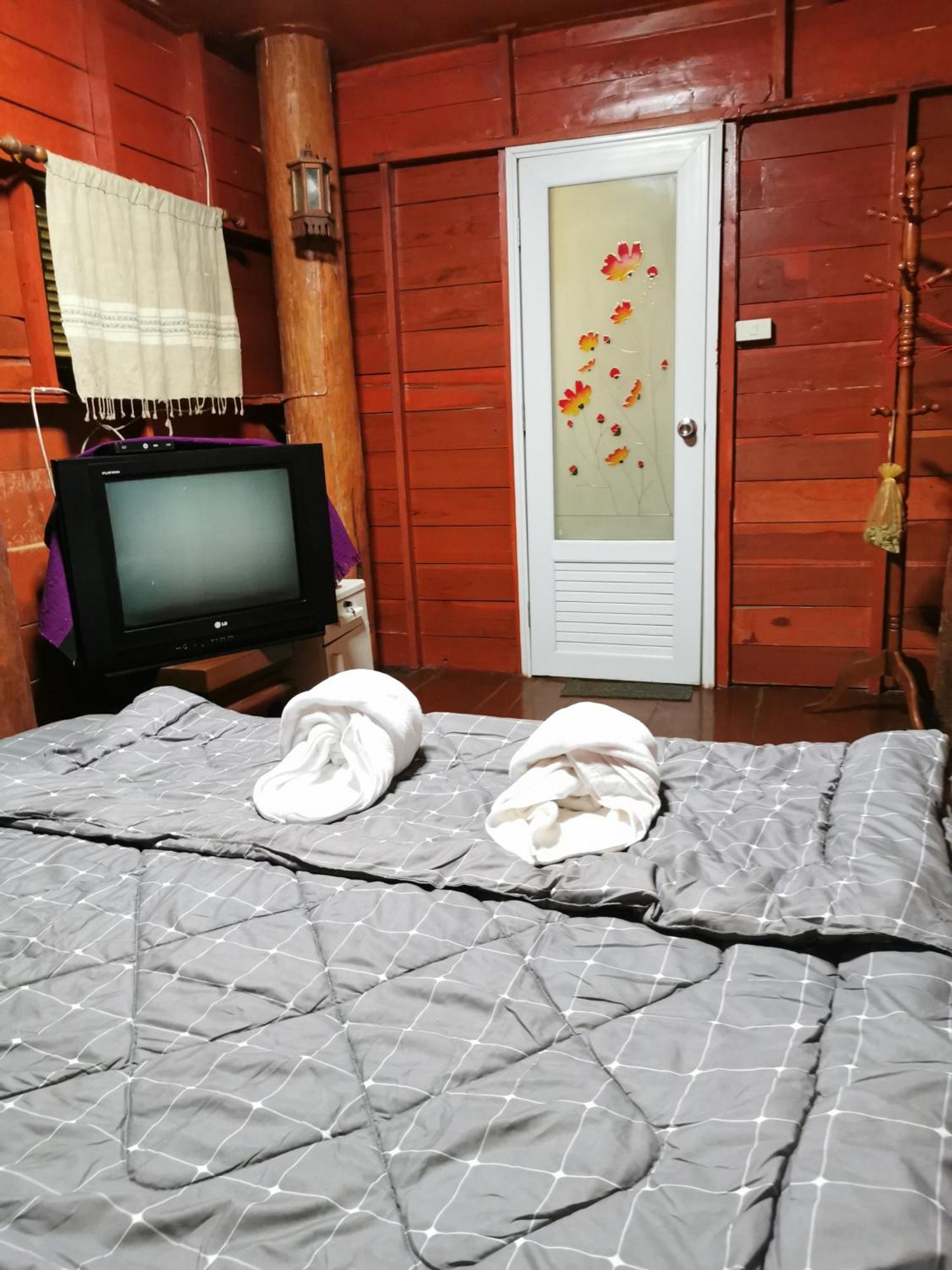 Home Garden Chaeson บ้านสวน ชวนฝัน Lampang Quarto foto